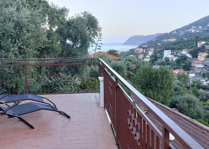 La Casa Di Nonna Lorenna Vila Alassio
